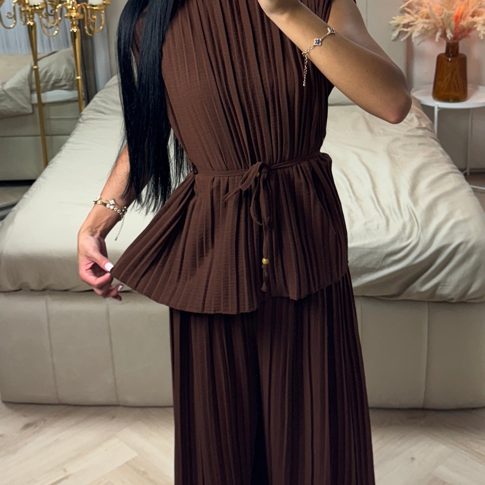 Diva Set with Belt & Wide Pants