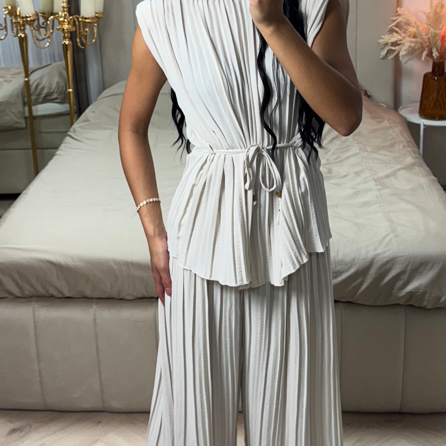 Diva Set with Belt & Wide Pants