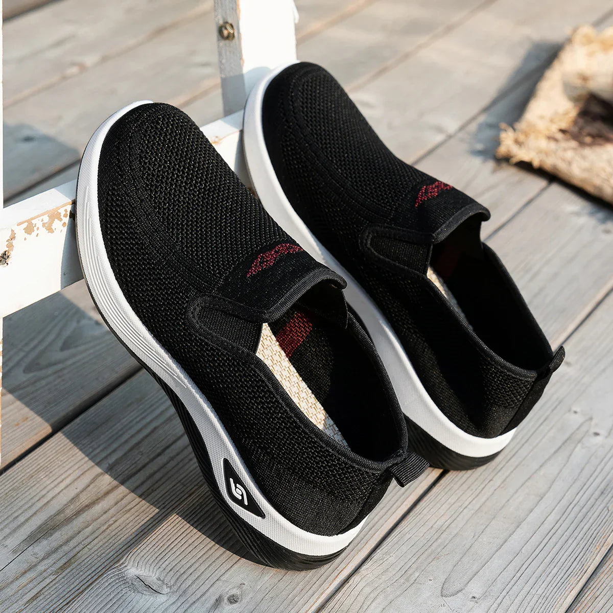 Emilia Orthopedic Sneaker